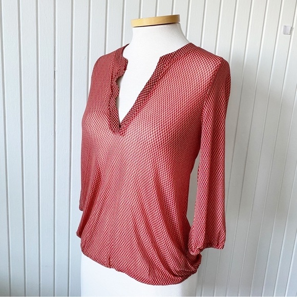 The Limited Orange Red Pattern Blouse Top 70s Look See-Through 3/4 Sleeve Sz XS - Picture 2 of 13
